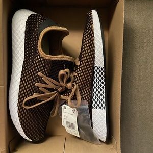 Adidas Men Deerupt Runner